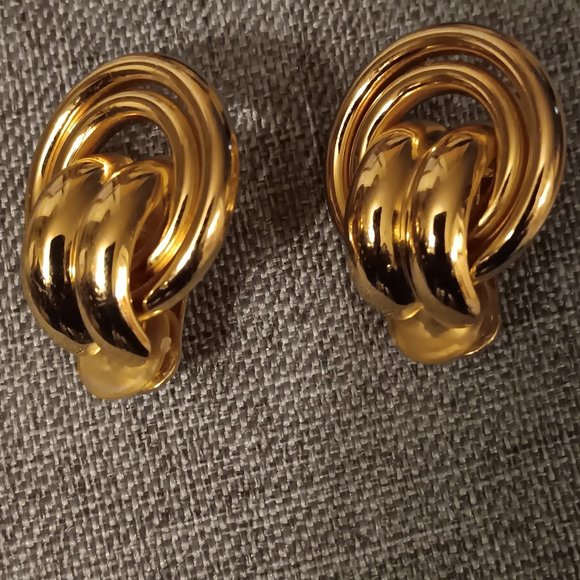 BURBERRY GOLDTONE CLIPON AUTHENTIC EARRINGS - Picture 1 of 5